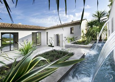 Selling luxury villa Saint Tropez