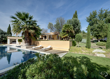 Villa lou Perou Eileen Gray for sale St Tropez